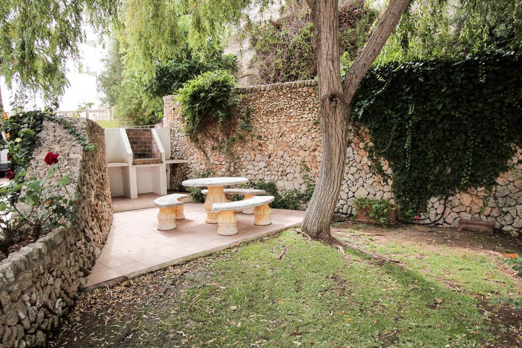Апартаменты Galdana Gardens Кала-Галдана Экстерьер фото
